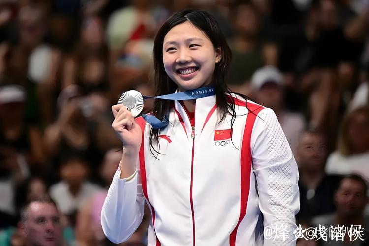 世锦赛女子50米蛙泳:唐钱婷杨畅携手晋级半决赛 世锦赛女子50米蛙泳:唐钱婷杨畅携手晋级半决赛